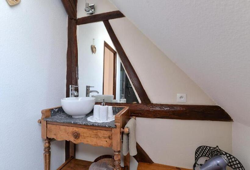 פנסיון Eden Des Choux