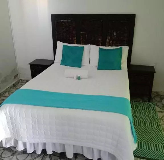 پانسیون Fourties Guest House
