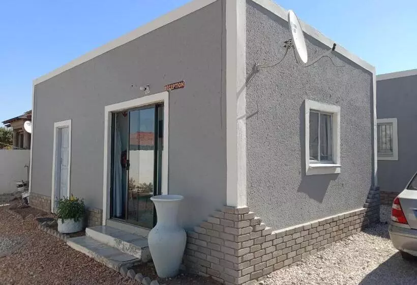 پانسیون Fourties Guest House