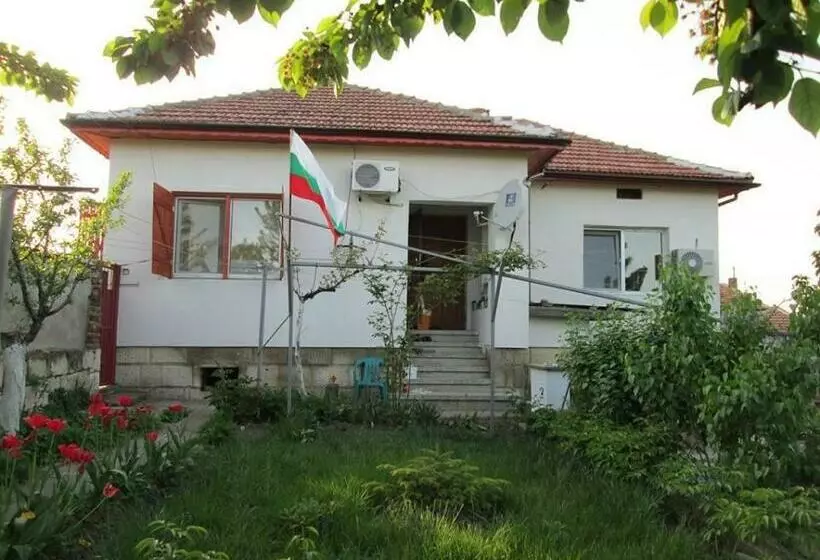 Majatalo Ivanovo , Rooms For Rent For 24 Hours, Separate Kitchen, Sauna, Hydromassage Bath, Indoor Parking, T