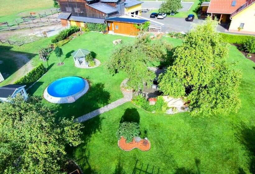 ペンション Hochfellner