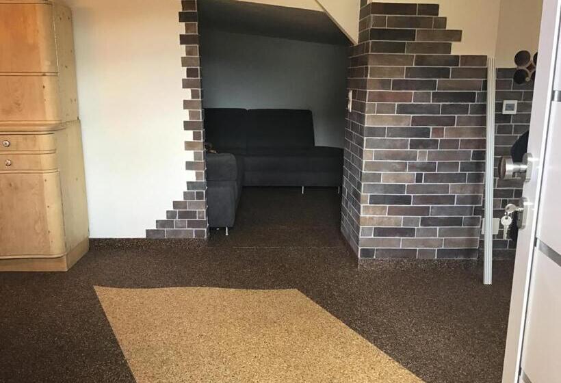 ペンション Hochfellner