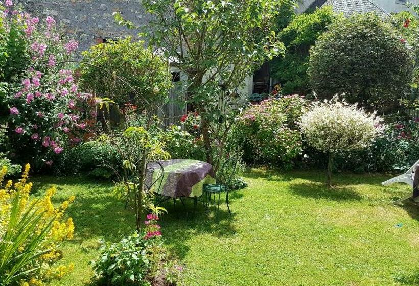 بنسيون Les Hirondelles