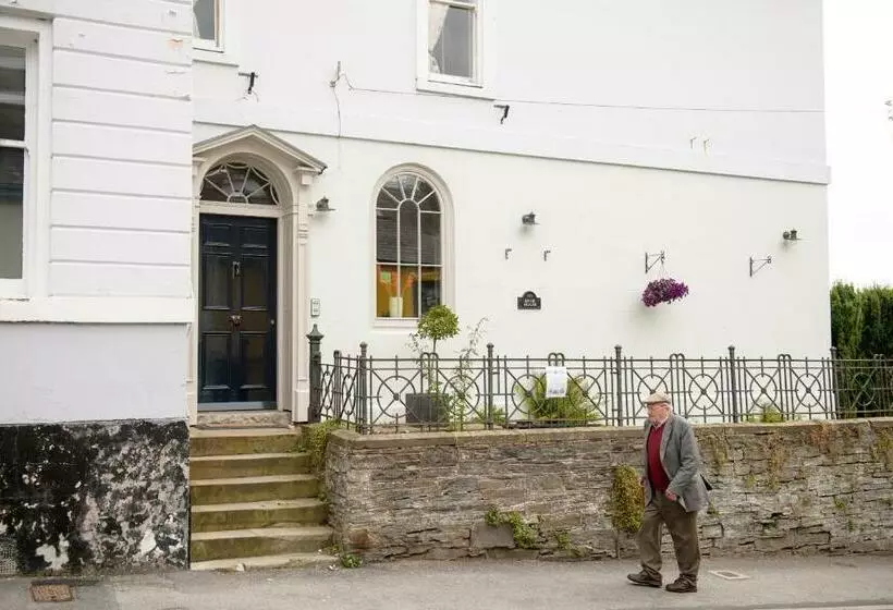 Bank House B&b