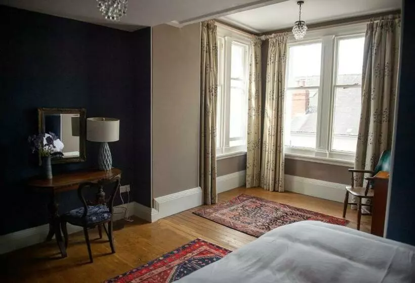 Bank House B&b