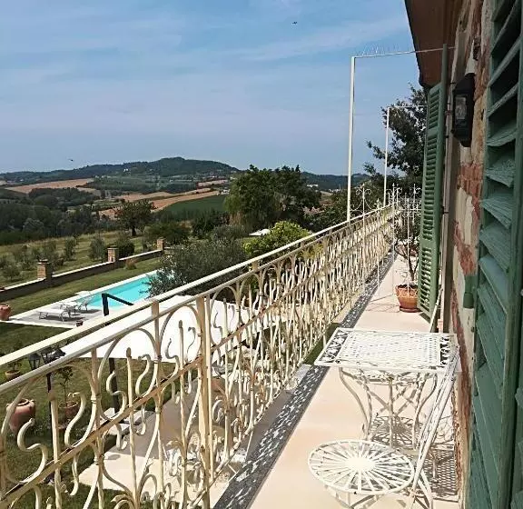 Aamiaismajoitus (B&B) Country House Montessino   Adults Only