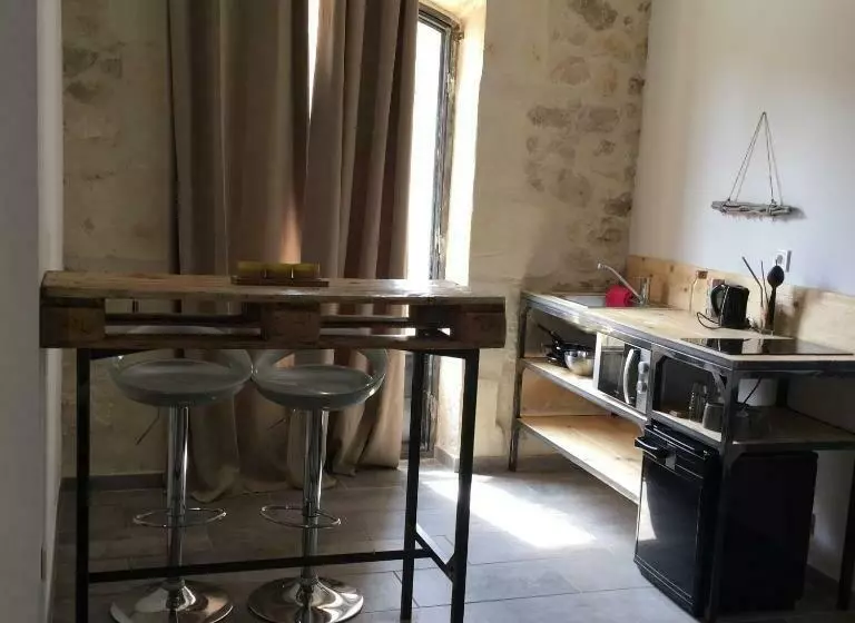 Aamiaismajoitus (B&B) Mas D Auzières