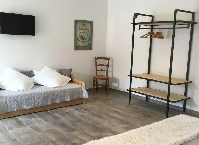 Aamiaismajoitus (B&B) Mas D Auzières