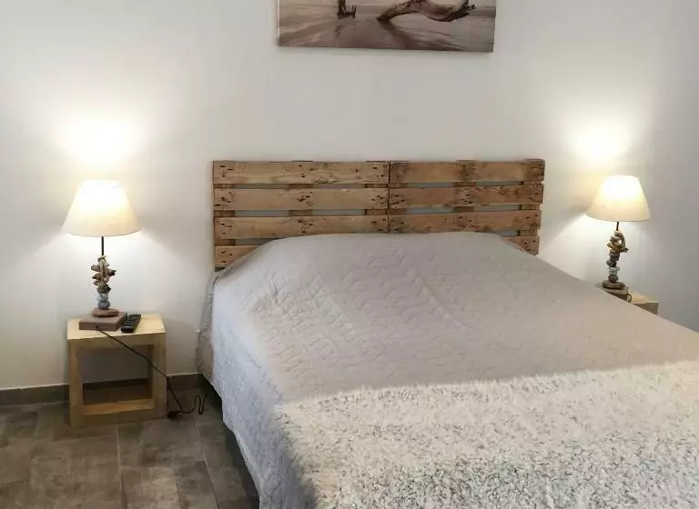 Aamiaismajoitus (B&B) Mas D Auzières