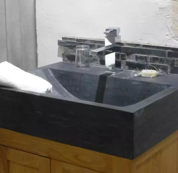 Aamiaismajoitus (B&B) Mas D Auzières