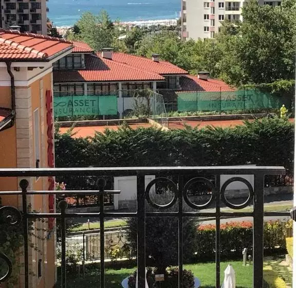 Boulevard Sea Residence