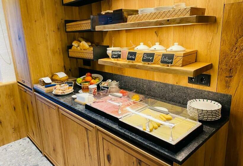 فندق Wengerbauer