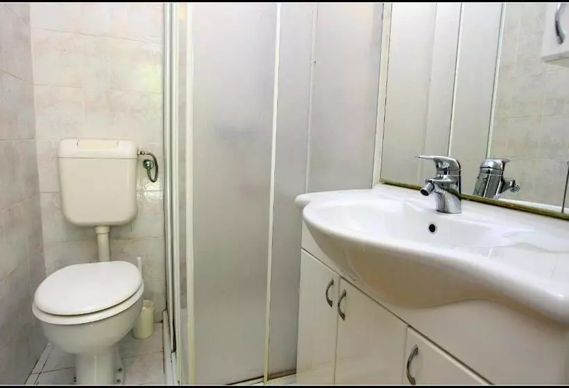 پانسیون Champagne Apartments Portorož Vp