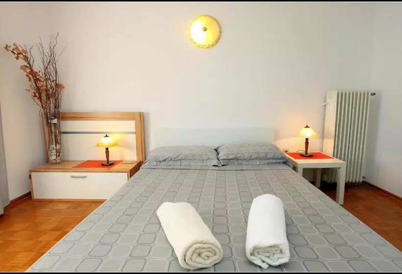 پانسیون Champagne Apartments Portorož Vp