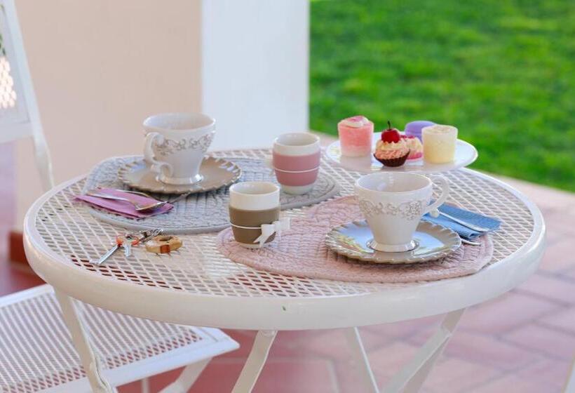 بنسيون L Ippocampo Guest House