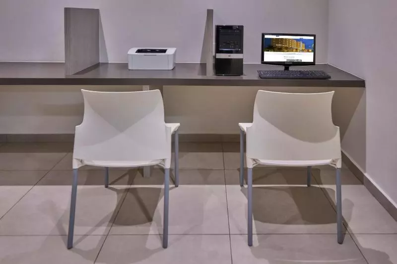 酒店 City Express Junior By Marriott Cancun