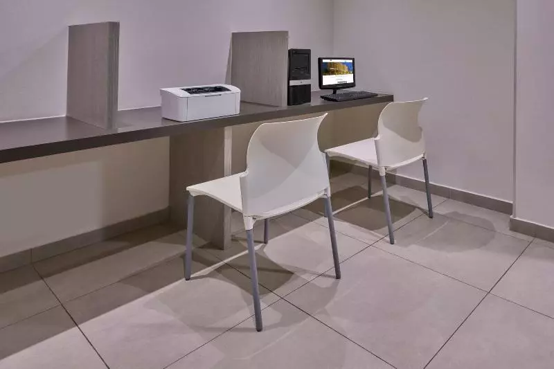 酒店 City Express Junior By Marriott Cancun