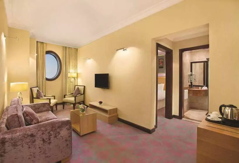 Doubletree By Hilton Hotel Dhahran