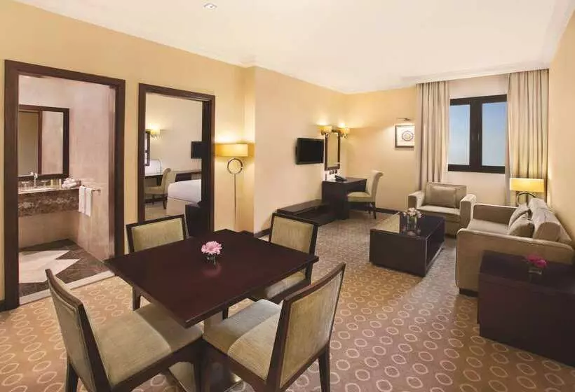 Doubletree By Hilton Hotel Dhahran