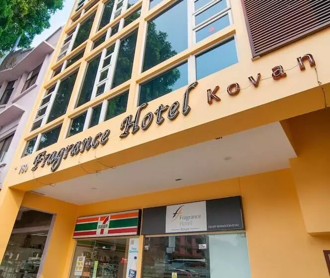 Fragrance Hotel Kovan
