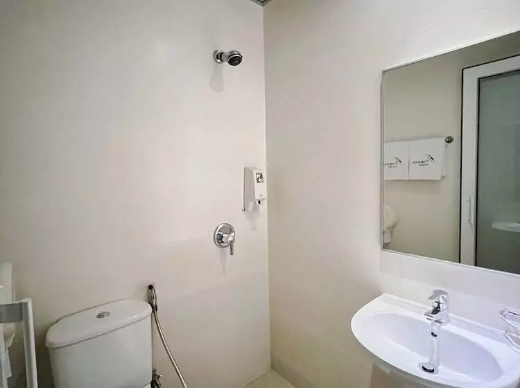 Fragrance Hotel Kovan