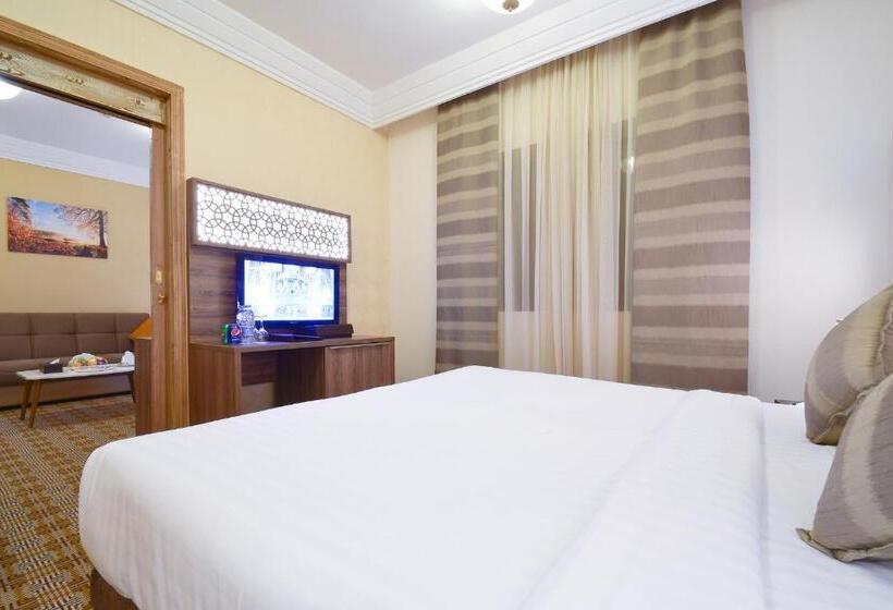 酒店 Golden Tulip Al Zahabi