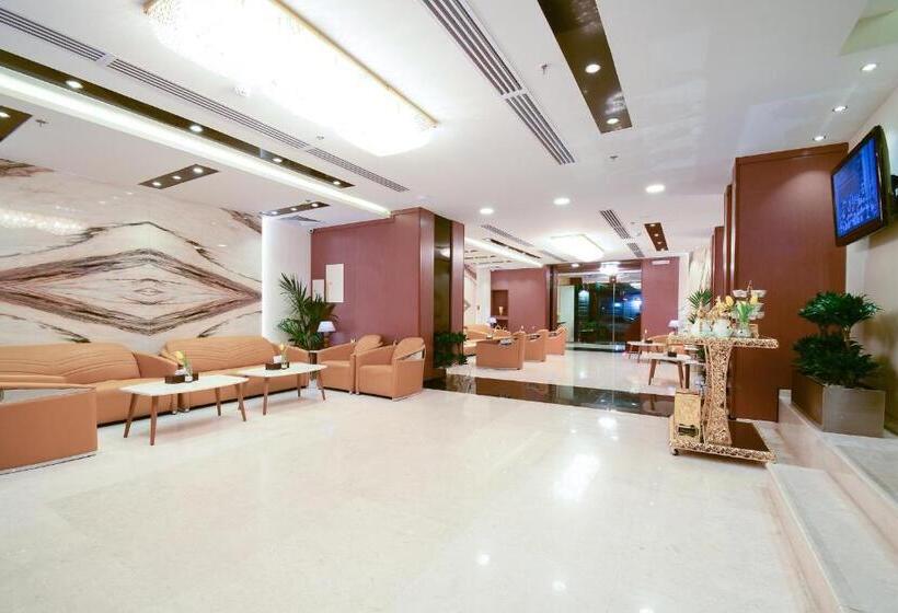 酒店 Golden Tulip Al Zahabi