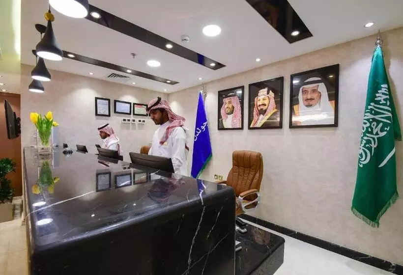 בית מלון כפרי Golden Tulip Al Zahabi