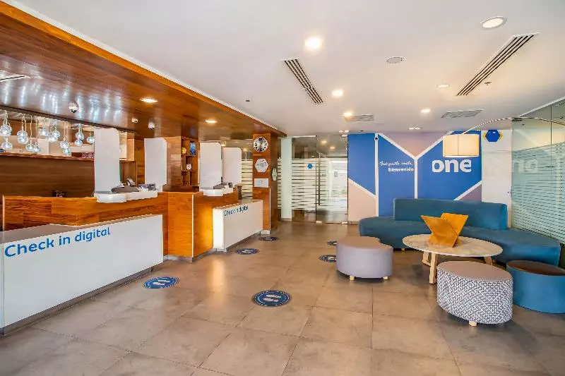 Отель One Saltillo Aeropuerto