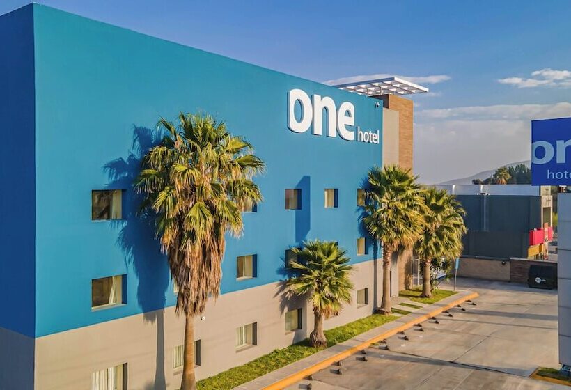هتل One Saltillo Aeropuerto
