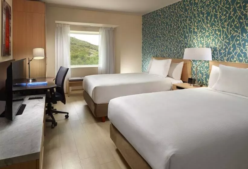 Отель One Saltillo Aeropuerto