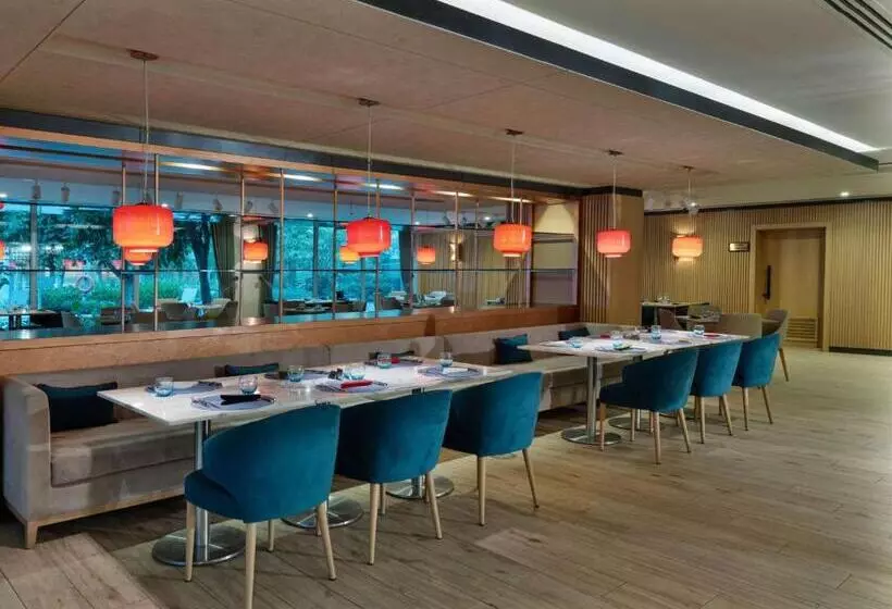 Rixos The Palm Hotel & Suites - Ultra All Inclusive