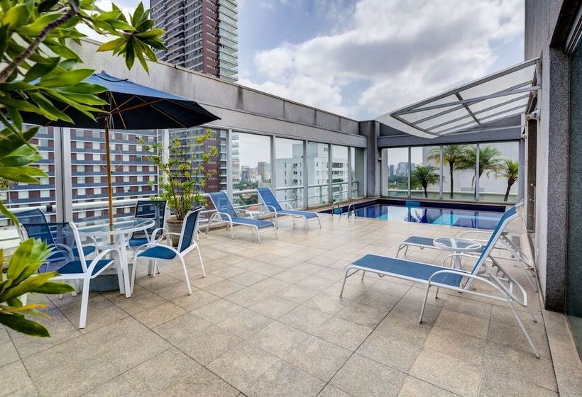 هتل Roomo Etoile Georgev Itaim Residencial