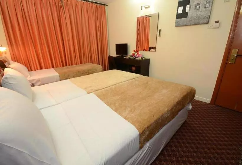 Отель Royal Prince