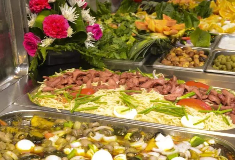 Отель Royal Prince