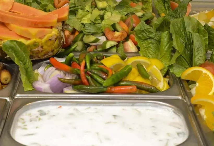 Отель Royal Prince