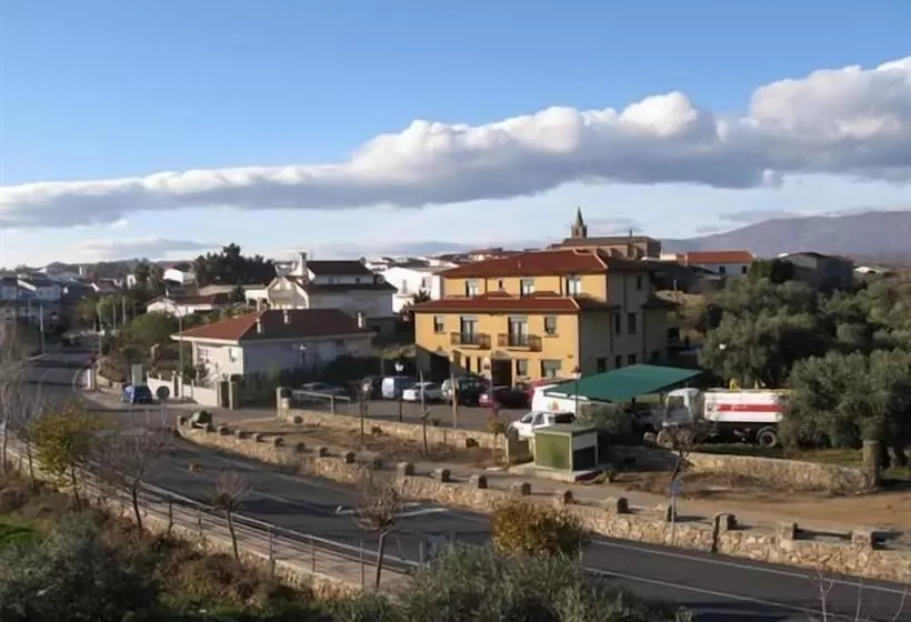 乡村酒店  Rural Hojaranzos