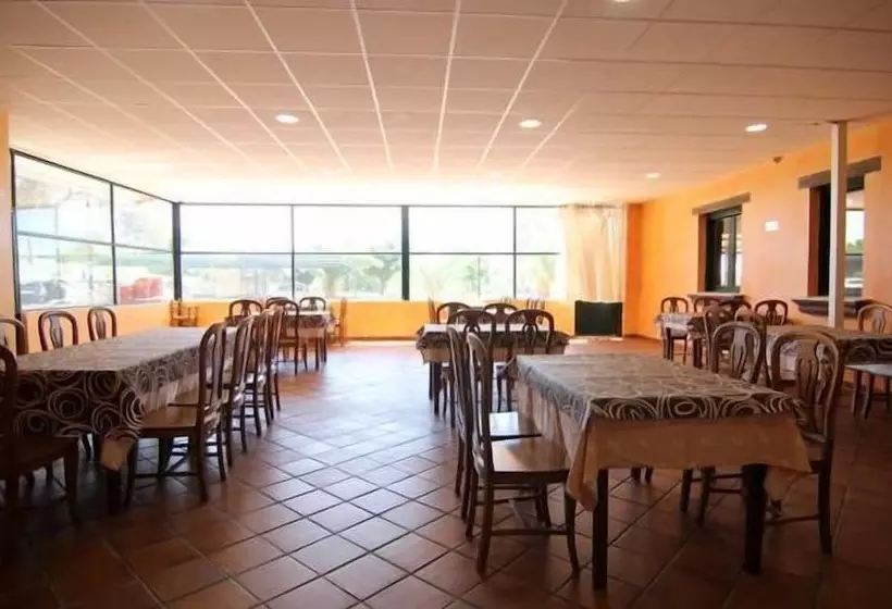 乡村酒店  Rural Hojaranzos