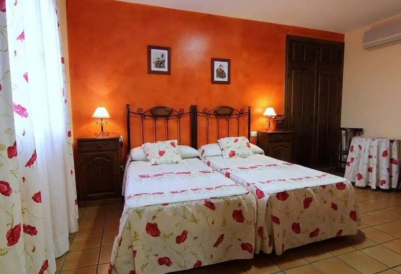 乡村酒店  Rural Hojaranzos