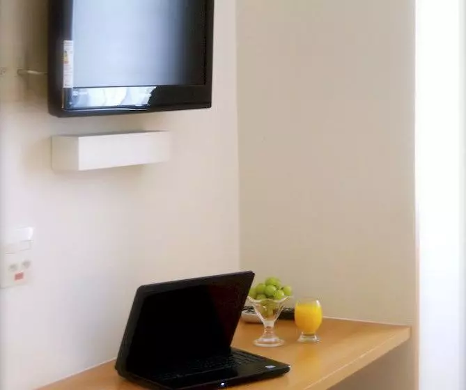 فندق Campus Flat by Vision Vespasiano