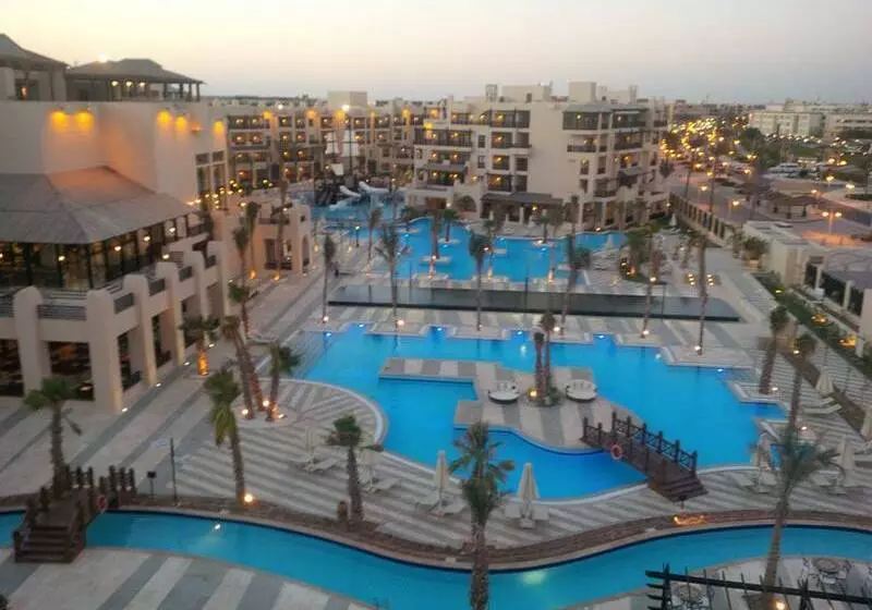 هتل Steigenberger Aqua Magic, All Inclusive