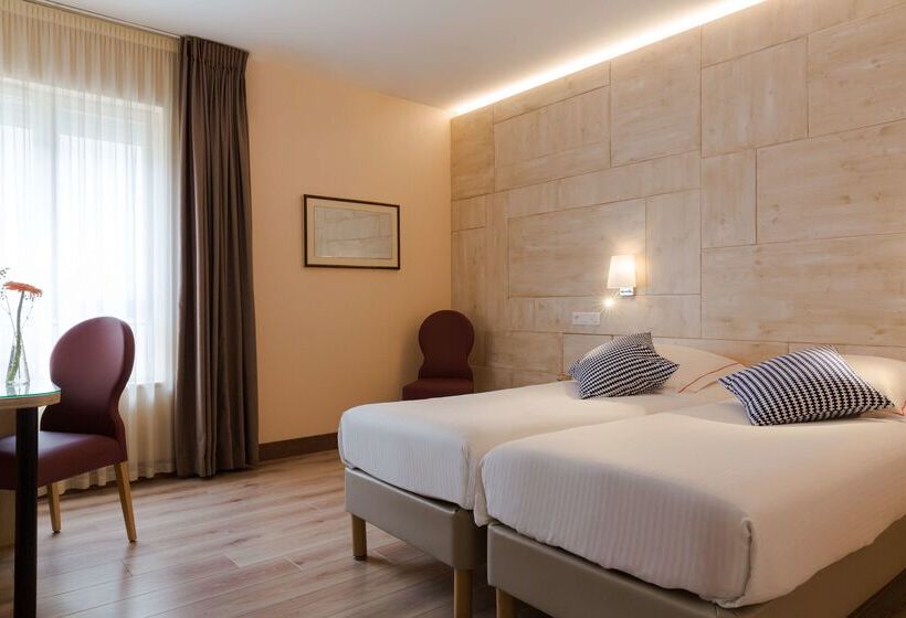 בית מלון כפרי The Originals Boutique, Hôtel Alizé, évianlesbains