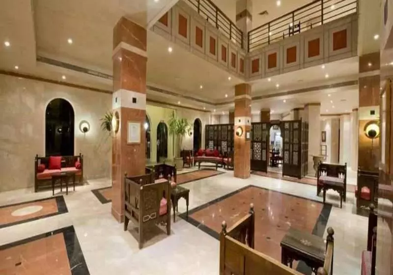 استراحتگاه Amphoras Aqua