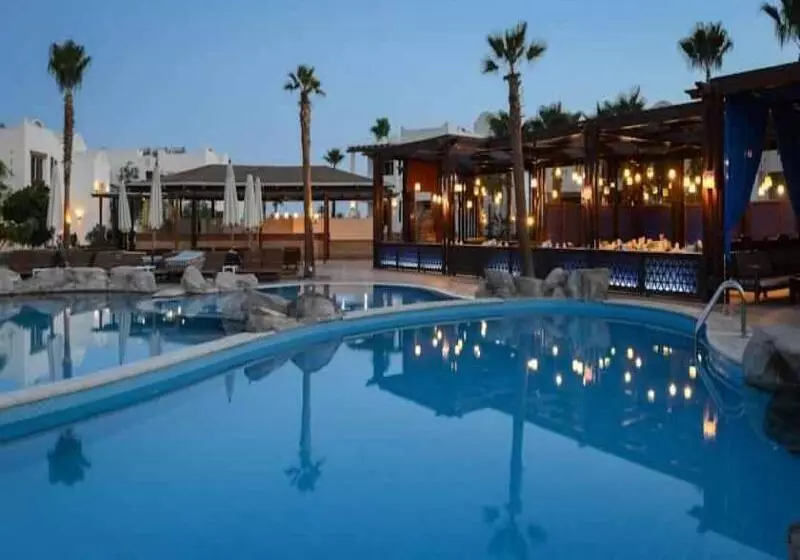 استراحتگاه Amphoras Aqua