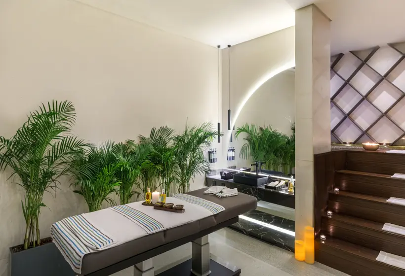 Rixos The Palm Hotel & Suites - Ultra All Inclusive