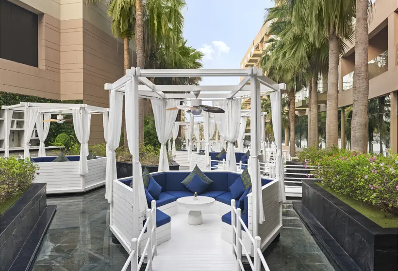 Rixos The Palm Hotel & Suites - Ultra All Inclusive