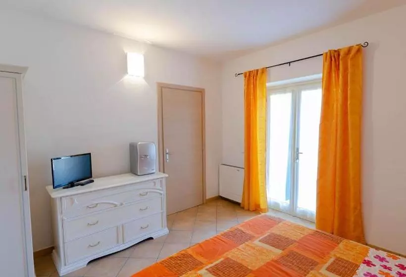 Aamiaismajoitus (B&B) Bb Il Grande Salice Bike Friends