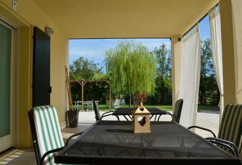 مبيت وإفطار Bb Il Grande Salice Bike Friends