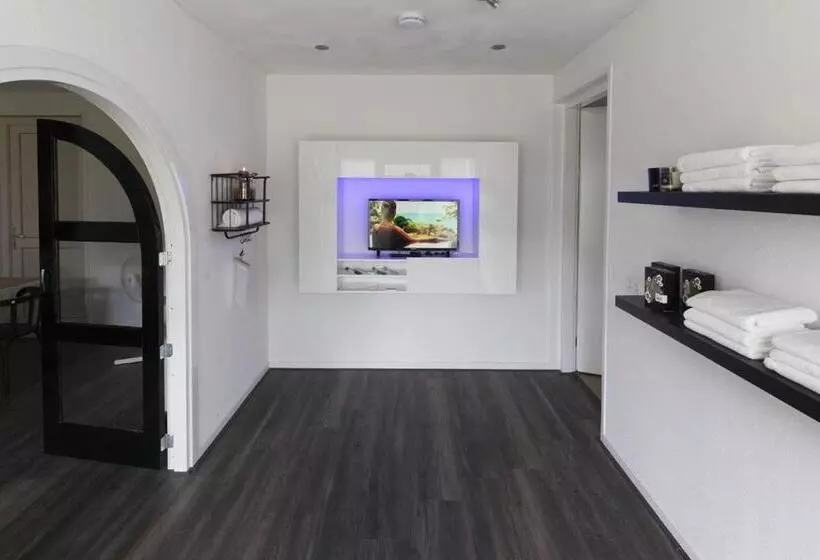 Bed and Breakfast Byonz