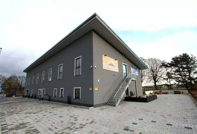 Aamiaismajoitus (B&B) Neumann S übernachten